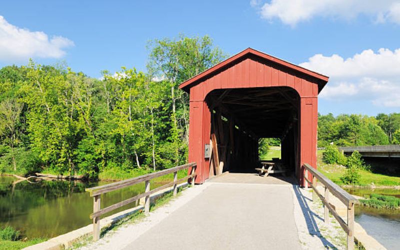 Best Scenic Drives in Indiana
Brown County Scenic Drive