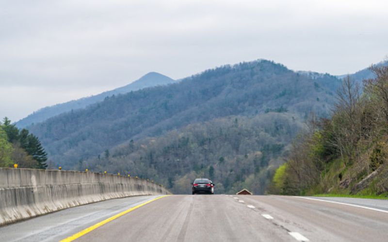 Scenic Drive In East Tennessee 