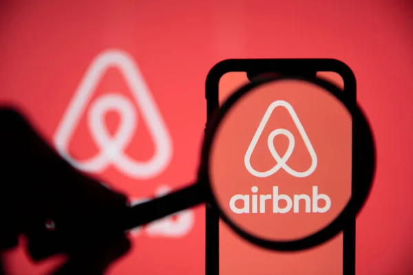 Airbnb vs Vrbo1