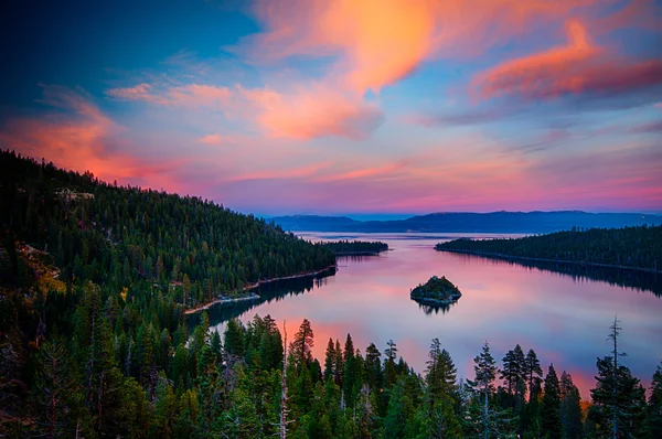 Is  Lake Tahoe Safe To Visit At Night